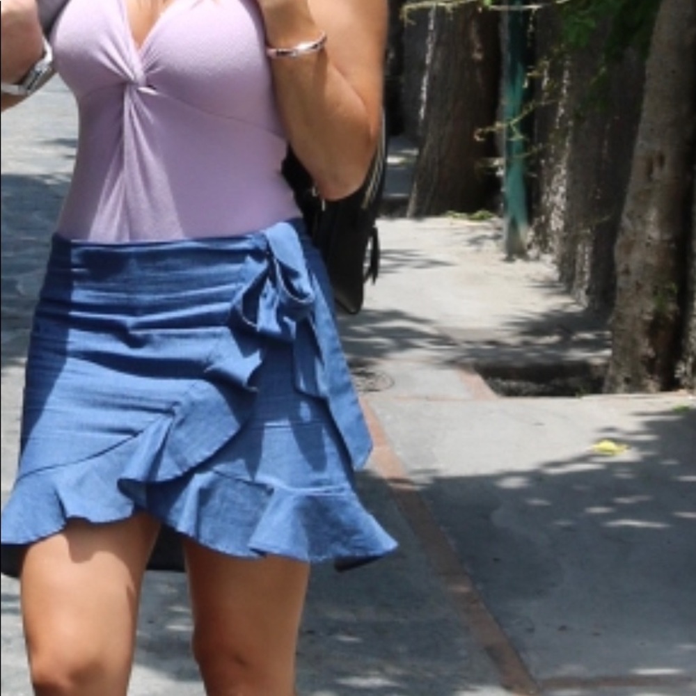 Ruffles lightweight Denim skirt